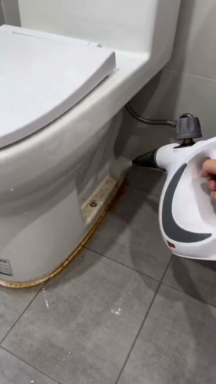 Há manchas, gordura e resíduos que parecem impossíveis de remover.