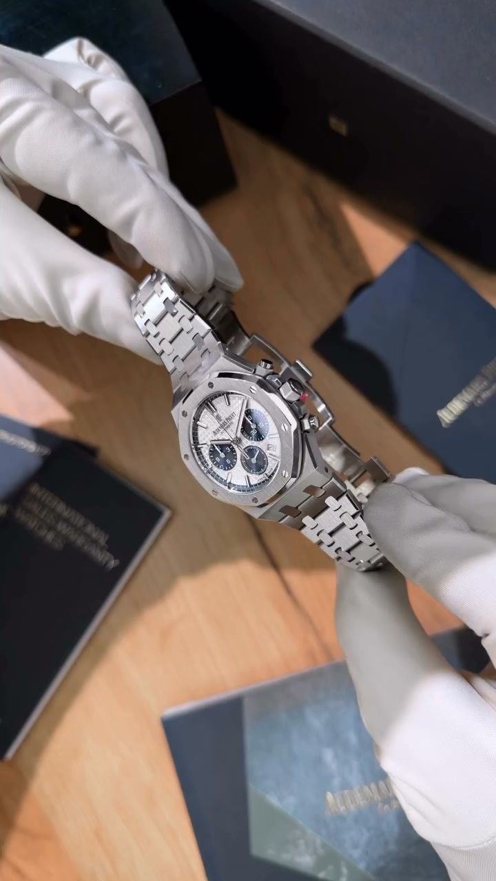 Anúncio de EmpireTime