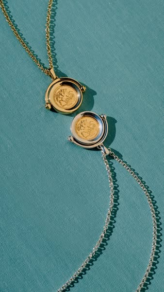 Enjoy 10% off at 886 The Royal Mint