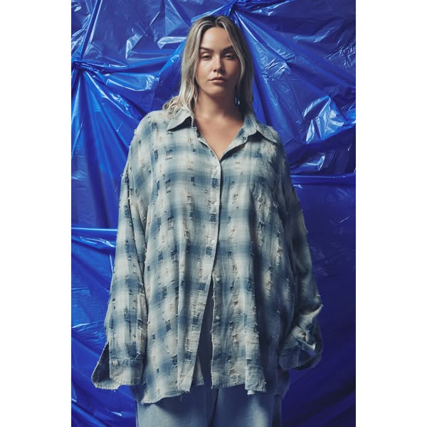 BE A KIND HUMAN OVERSIZED SHIRT - BLUE