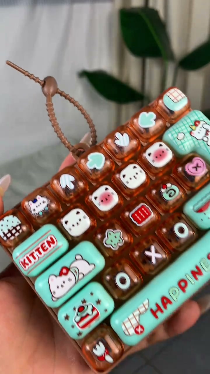 I saw this fidget keyboard on a girl’s backpack and instantly got obsessed with its satisfying clicking sound #fyp