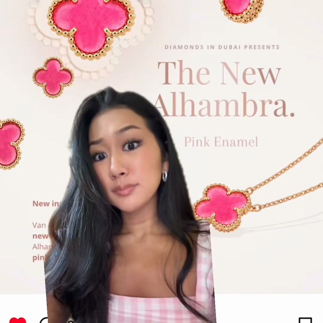 The new pink 5-motif clover bracelet is here