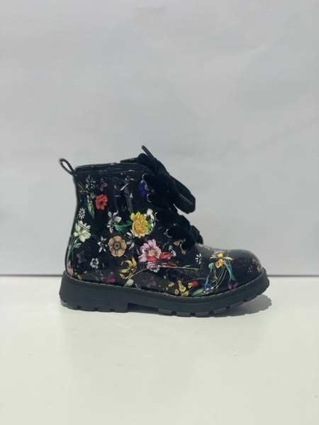 Τιμή: €46 |Μποτάκι Chicco Λουστρίνι Μαύρο