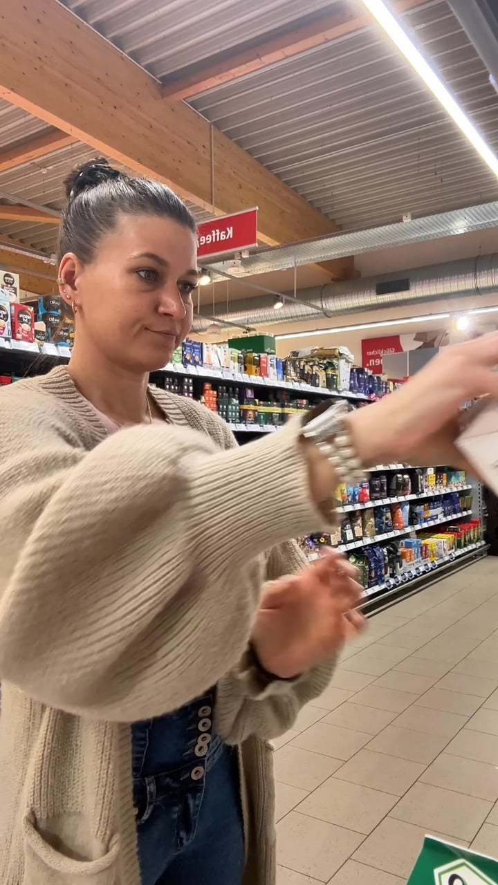 Frische pflanzliche Milch in 60 Sekunden