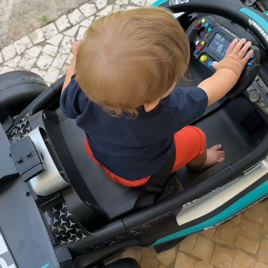 Carros e motas para crianças