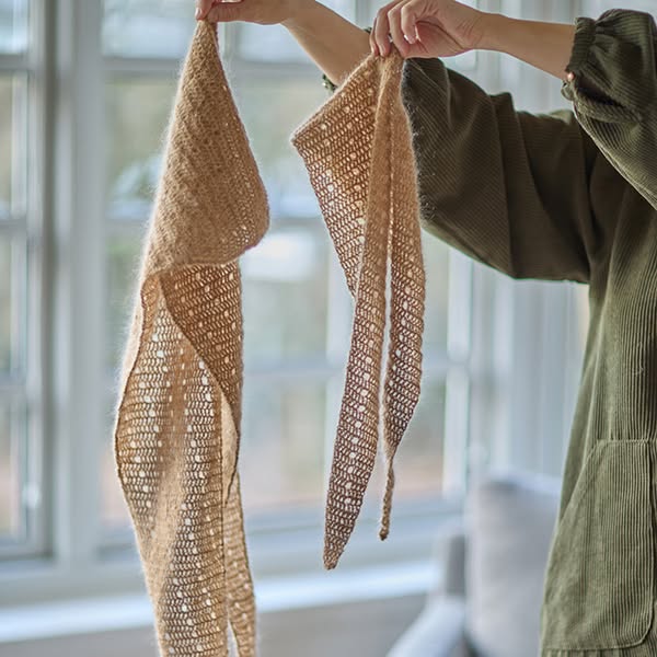 HYGGE Scarf Shawl - Hæklet