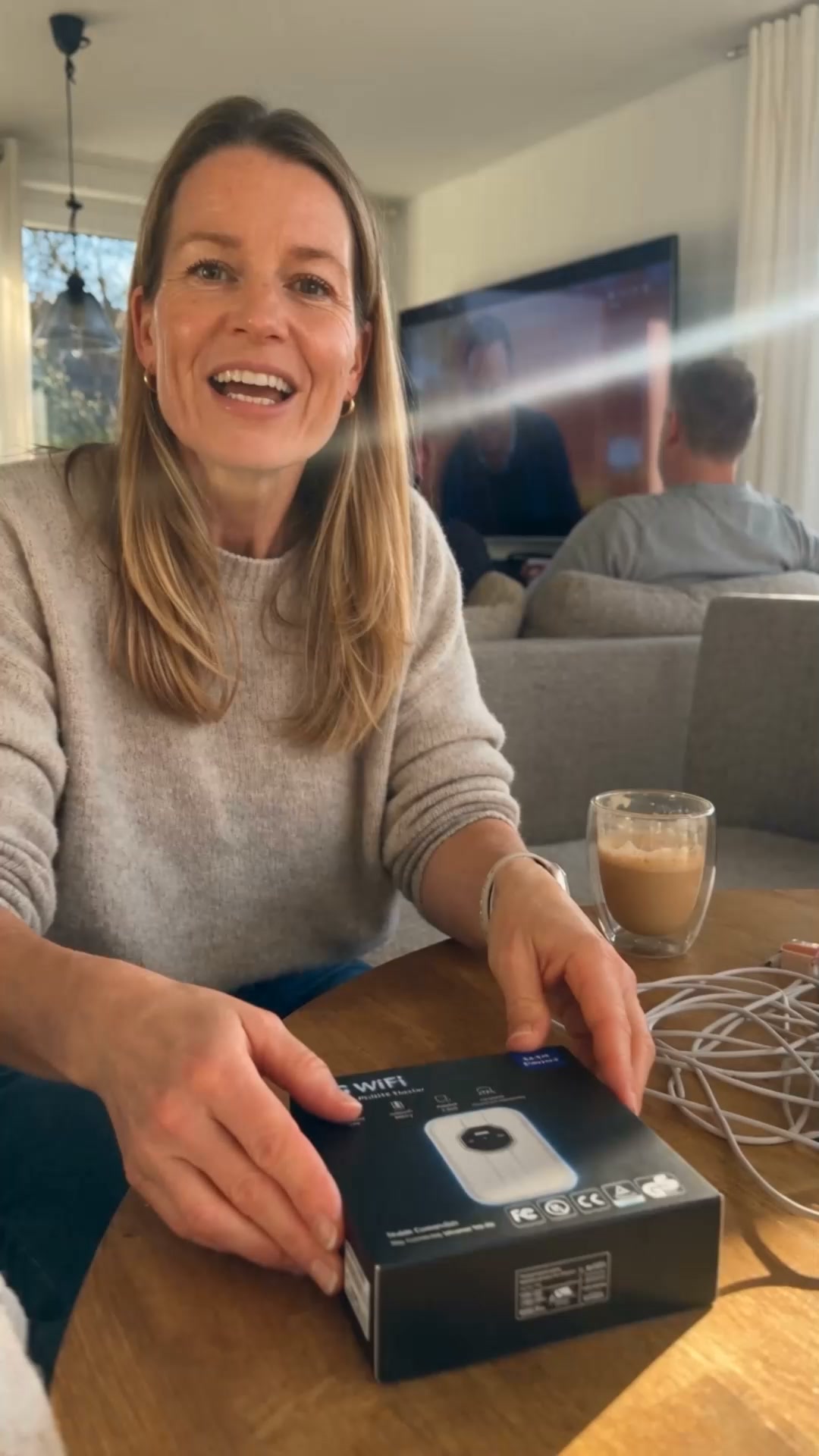 Zero Data Fees: Connect Anywhere in the World with 1 Touch