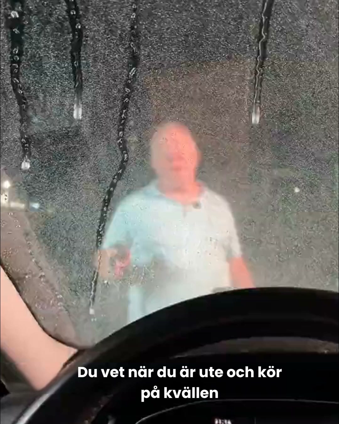 Slipp grumliga bilrutor
