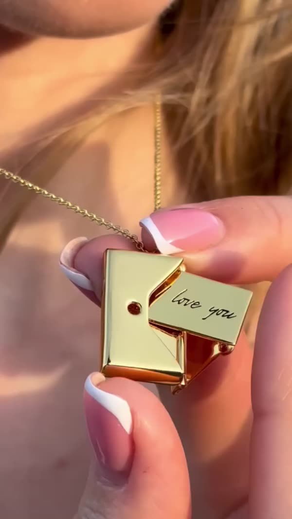 Collar Love Letter