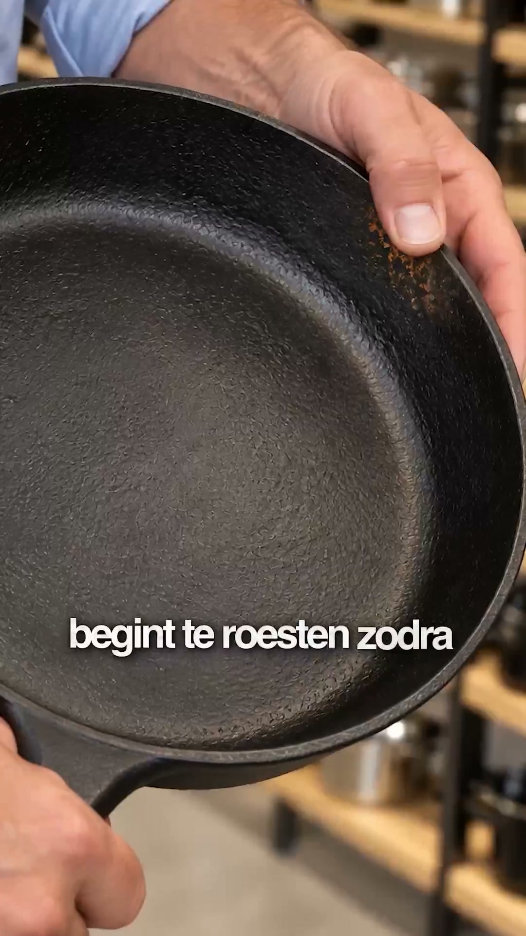 Tien kapotgeslagen pannen, maar één bleek echt