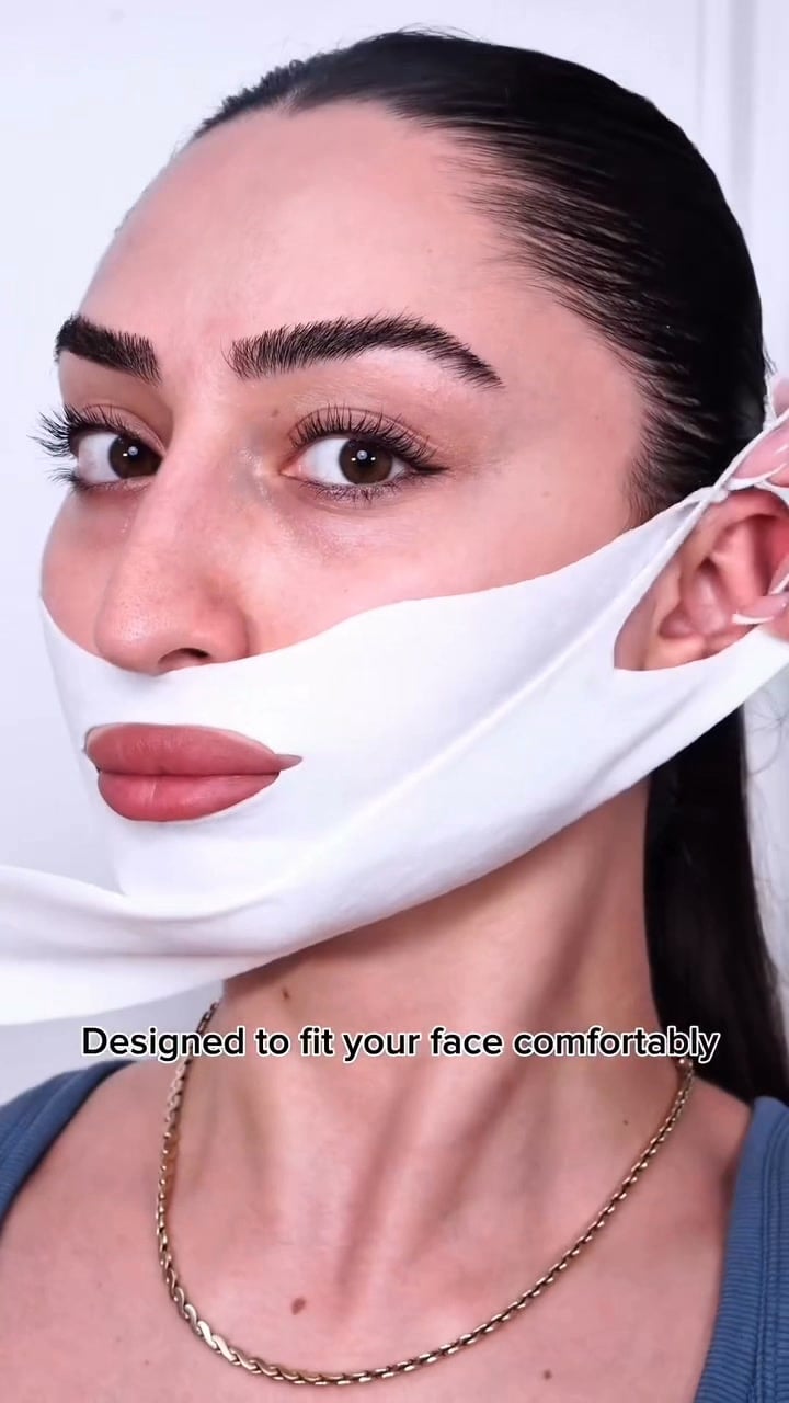 The Beauty Hack For A Snatched Jawline