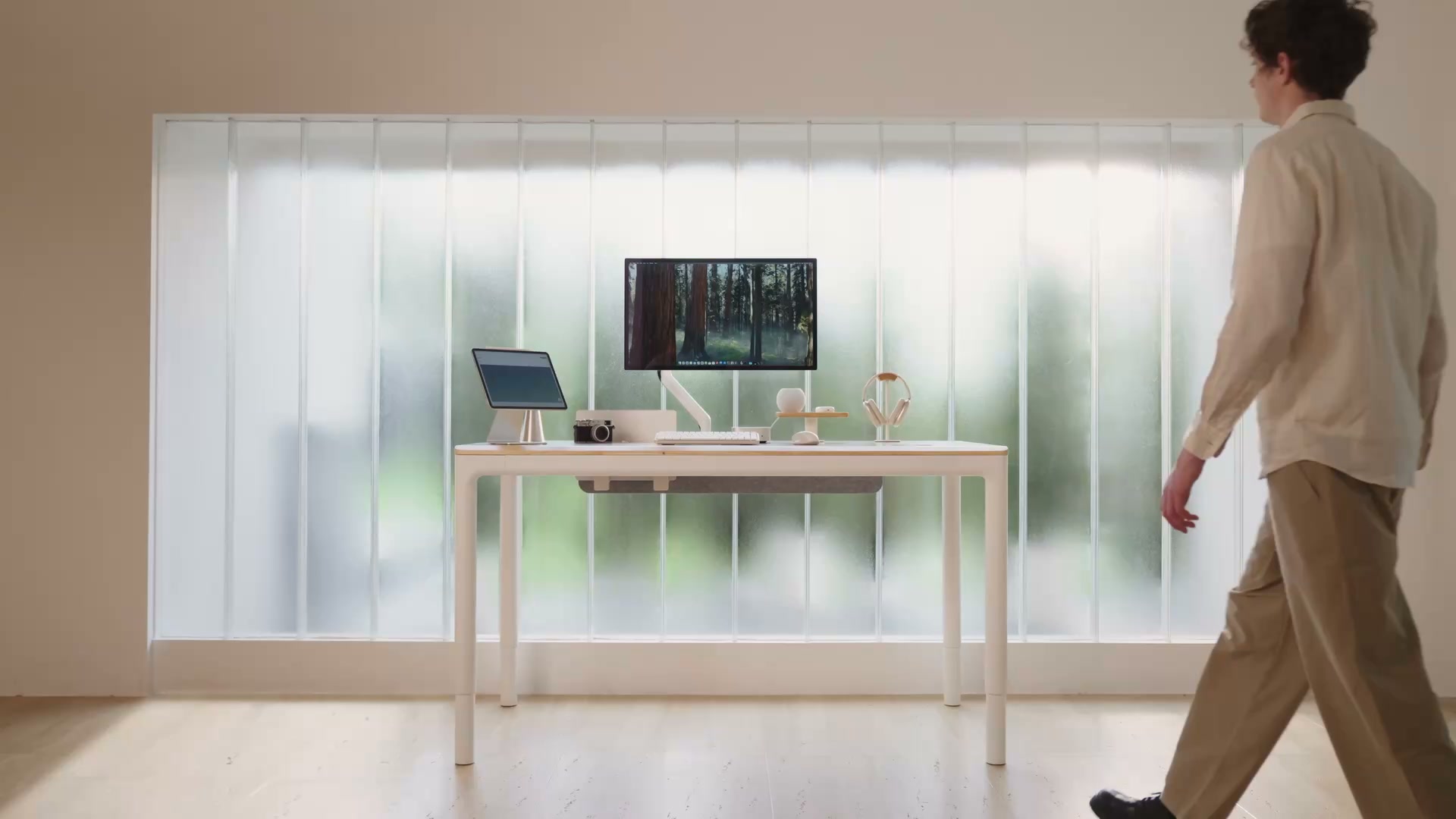 Bring Natural Craftsmanship to Your Home Office with FlexiSpot Align!