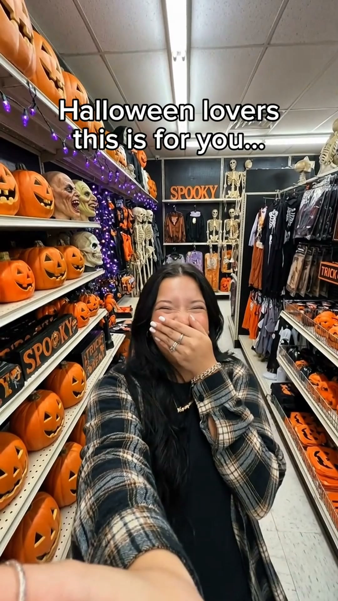 50%OFF- Crawls, Screams, Terrifies