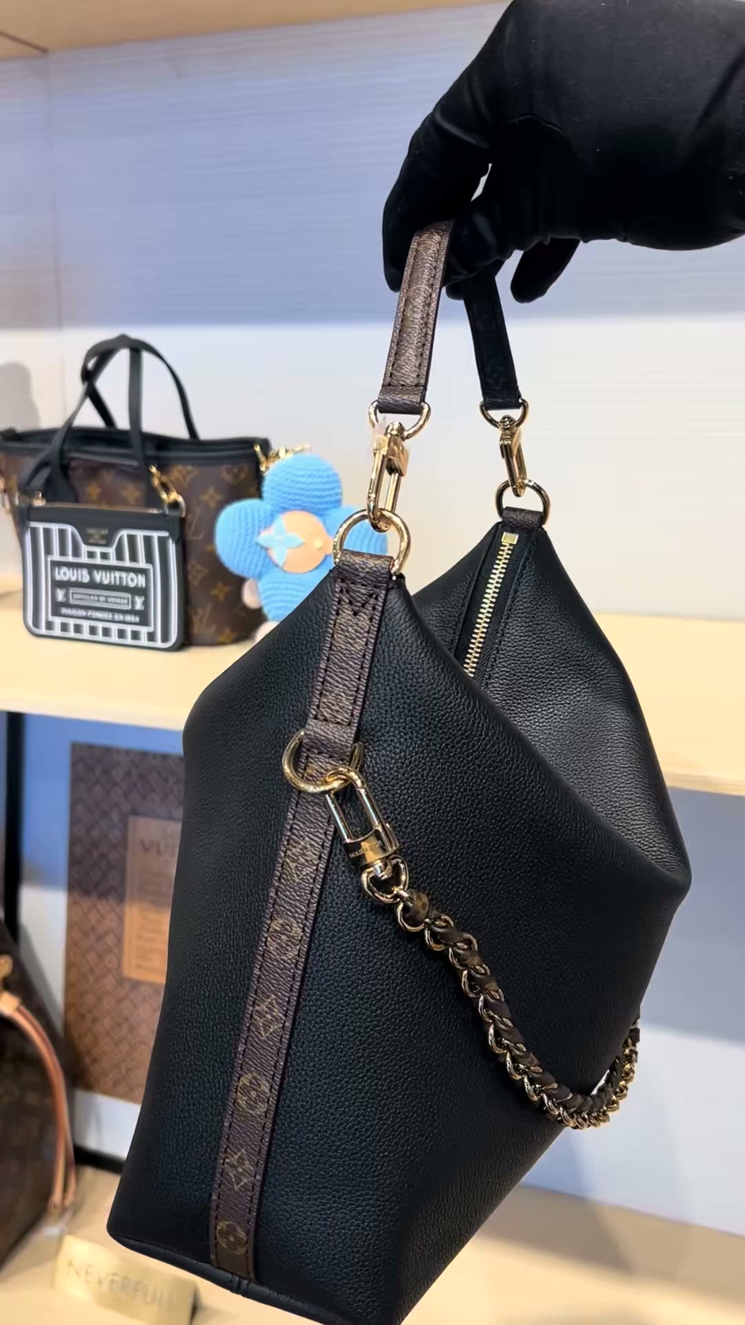 Your new everyday bag