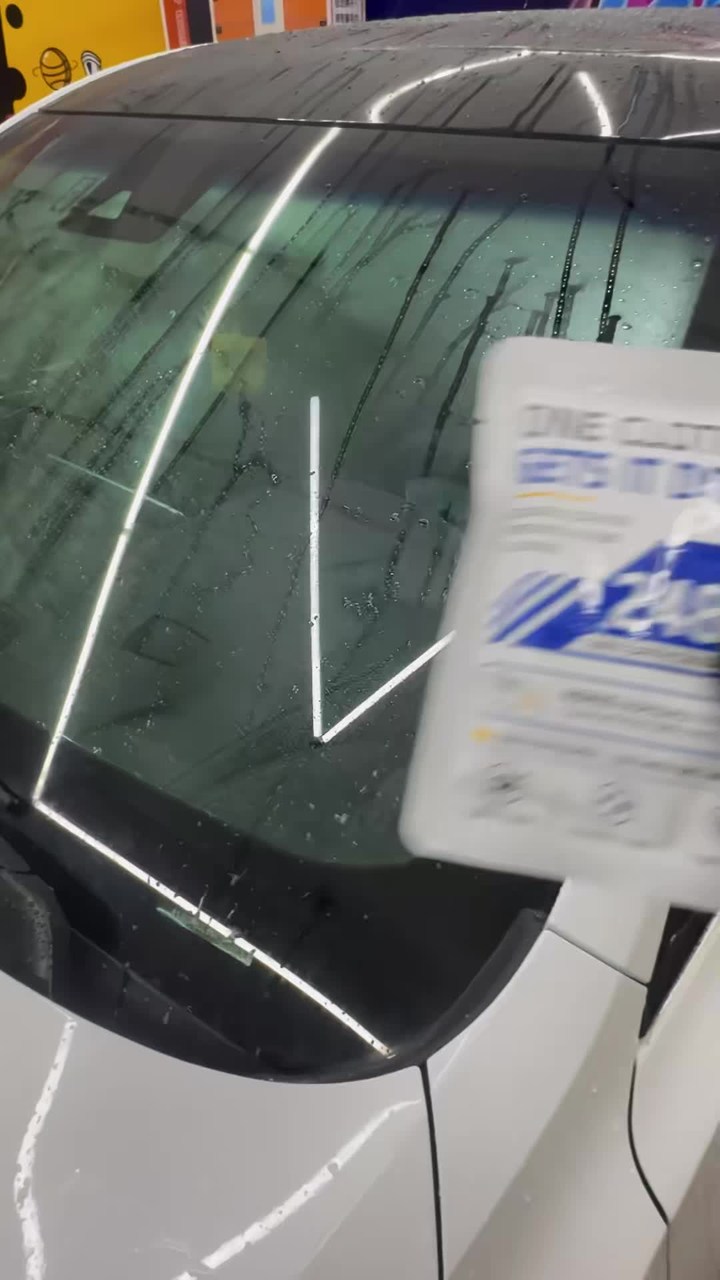 Glass oil film wet wipes