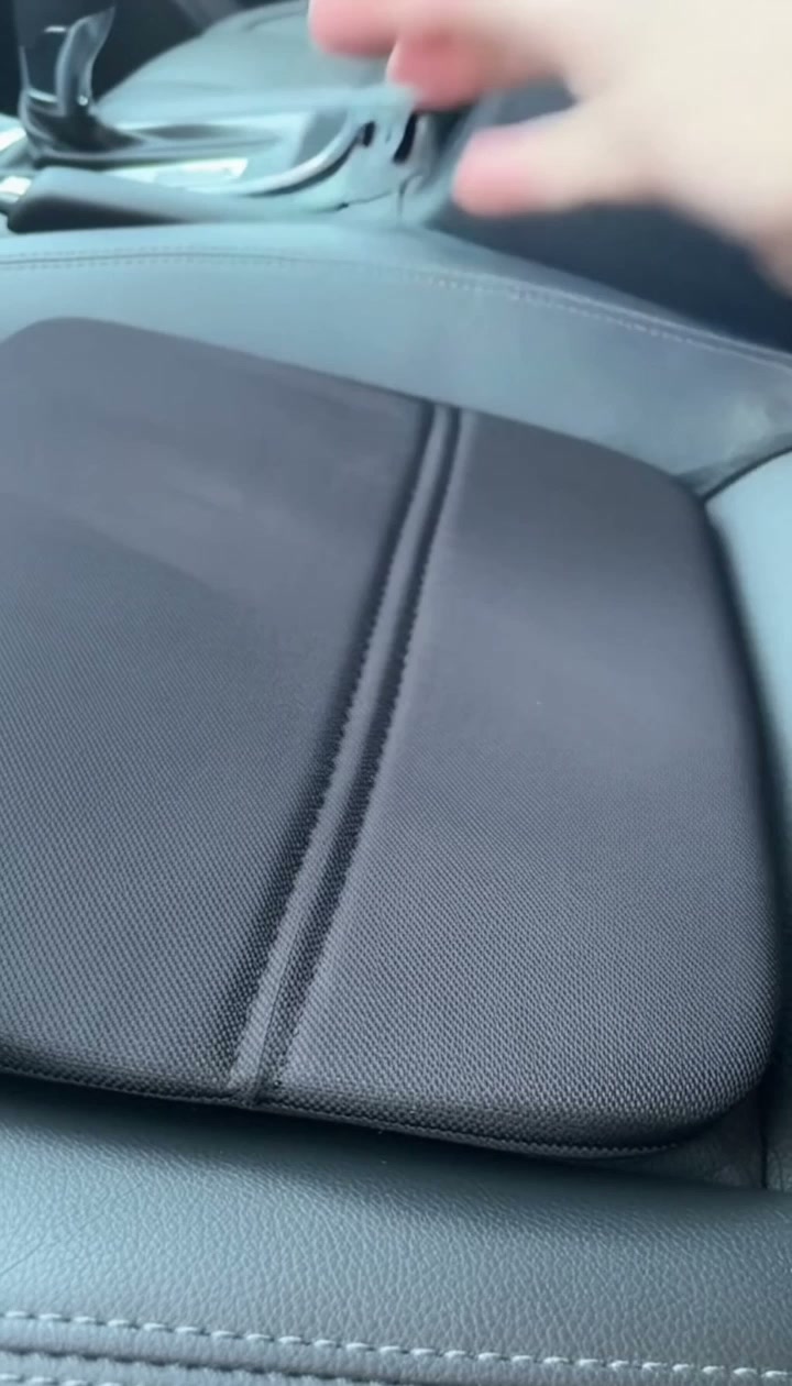 Vous changez constamment de position en voiture ?