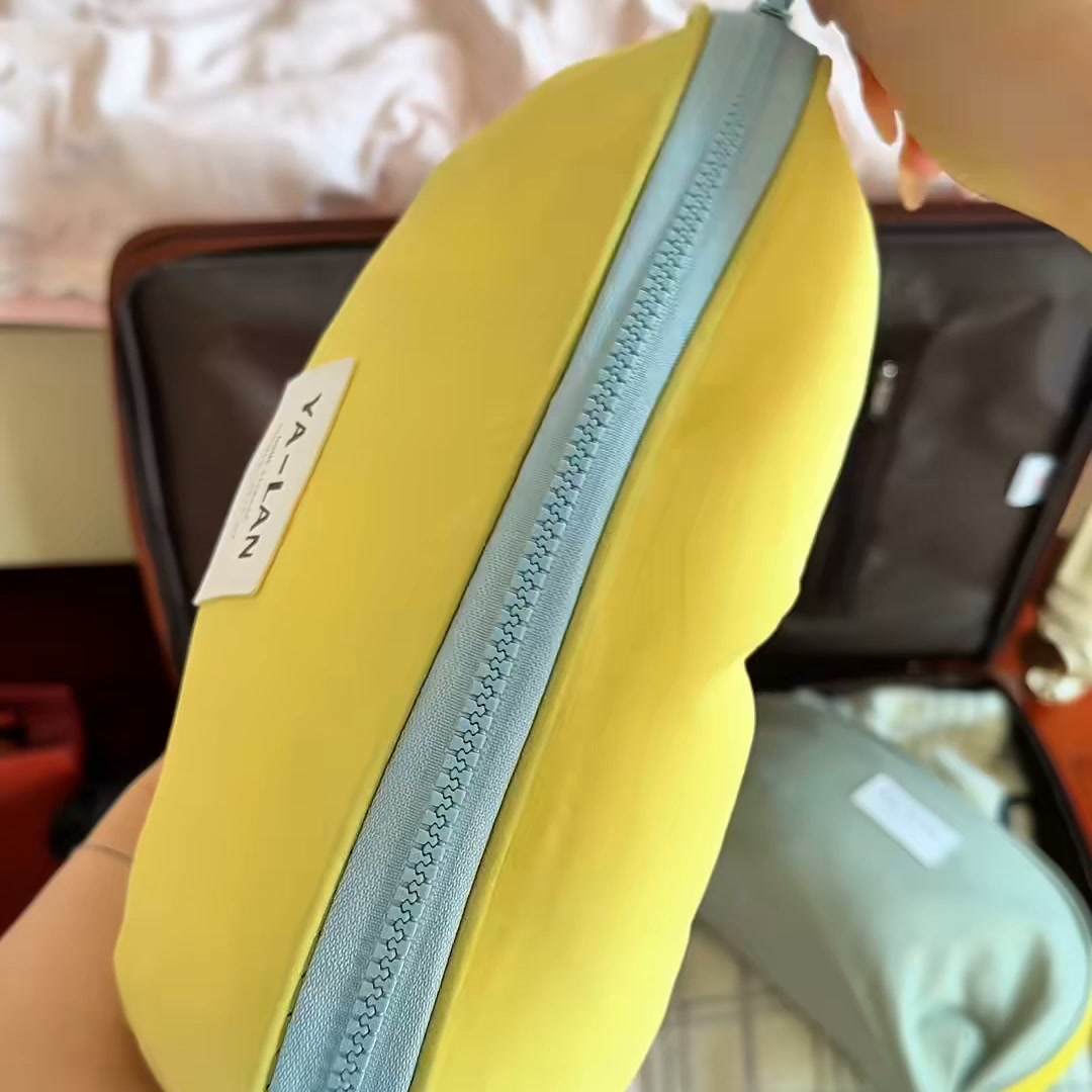 Stop letting bras, underwear and socks disappear into your suitcase.