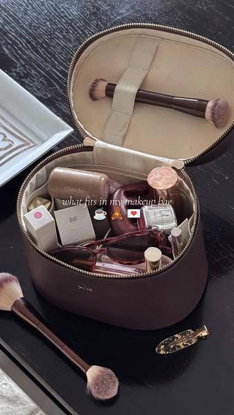 Viral Makeup Case