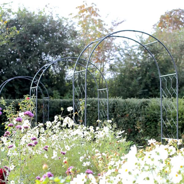 Round Arch by Agriframes™
