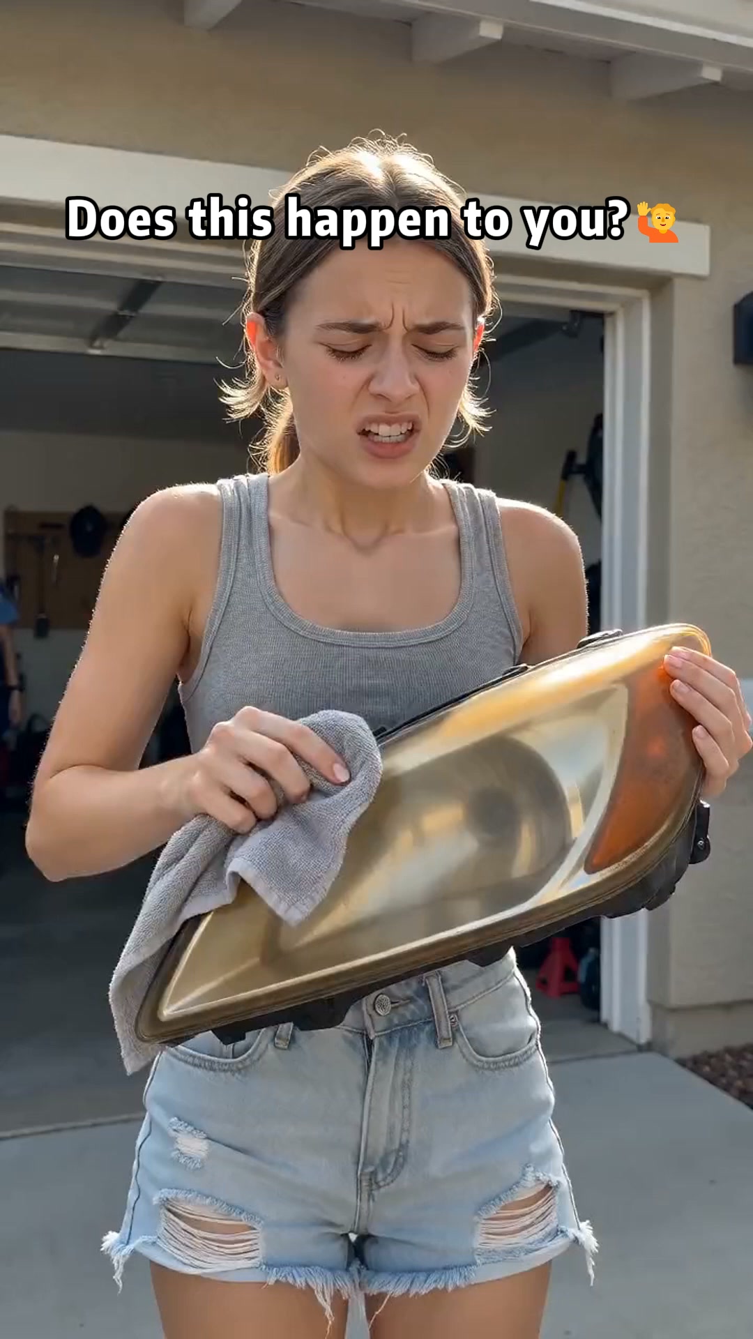 Clear Headlights in 5 Mins