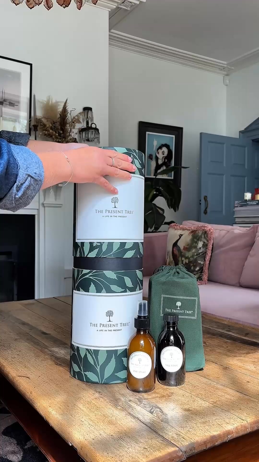 Beautifully Wrapped Tree Gifts