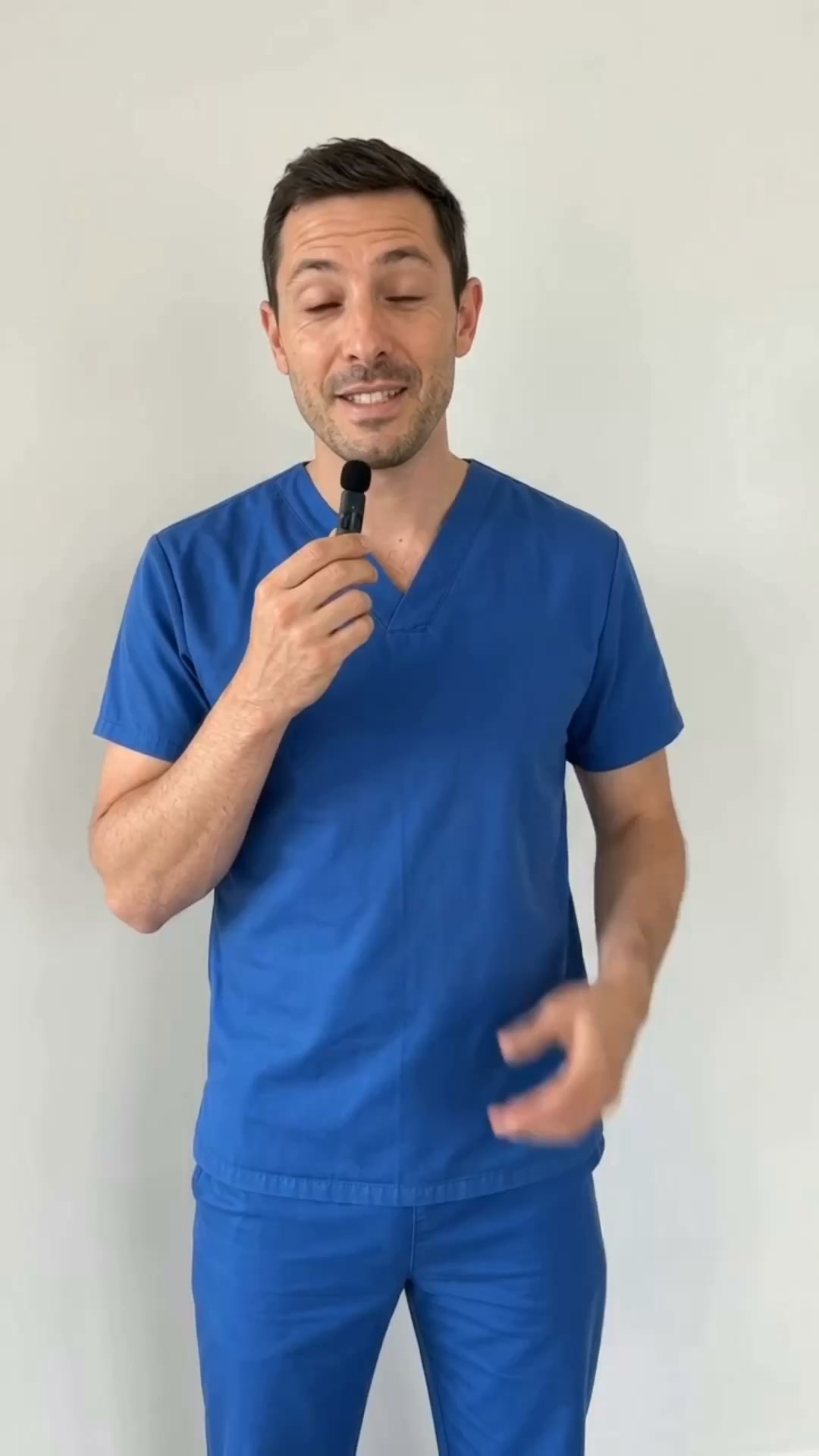 Retrouvez un dentier comme neuf (En 5 min) Description : Profitez de -30% + Livraison Offerte