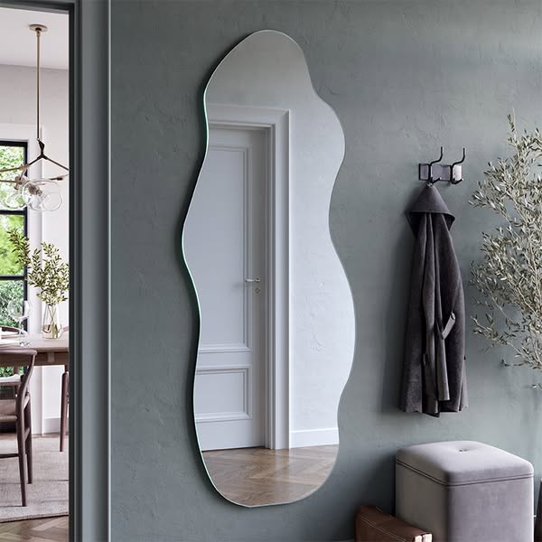 RUKE Glass & Mirrors