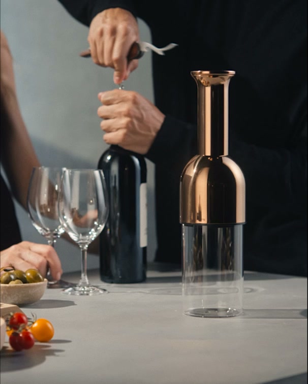 ETO keeps wine fresh for up to two weeks
