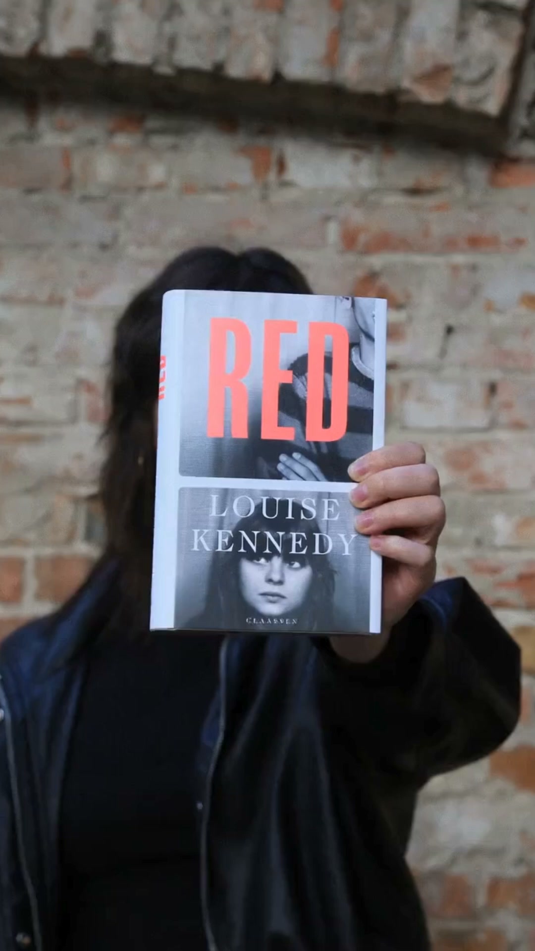 »Red« von Louise Kennedy