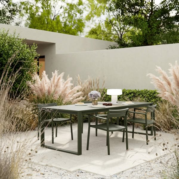 EOS Outdoor Collection