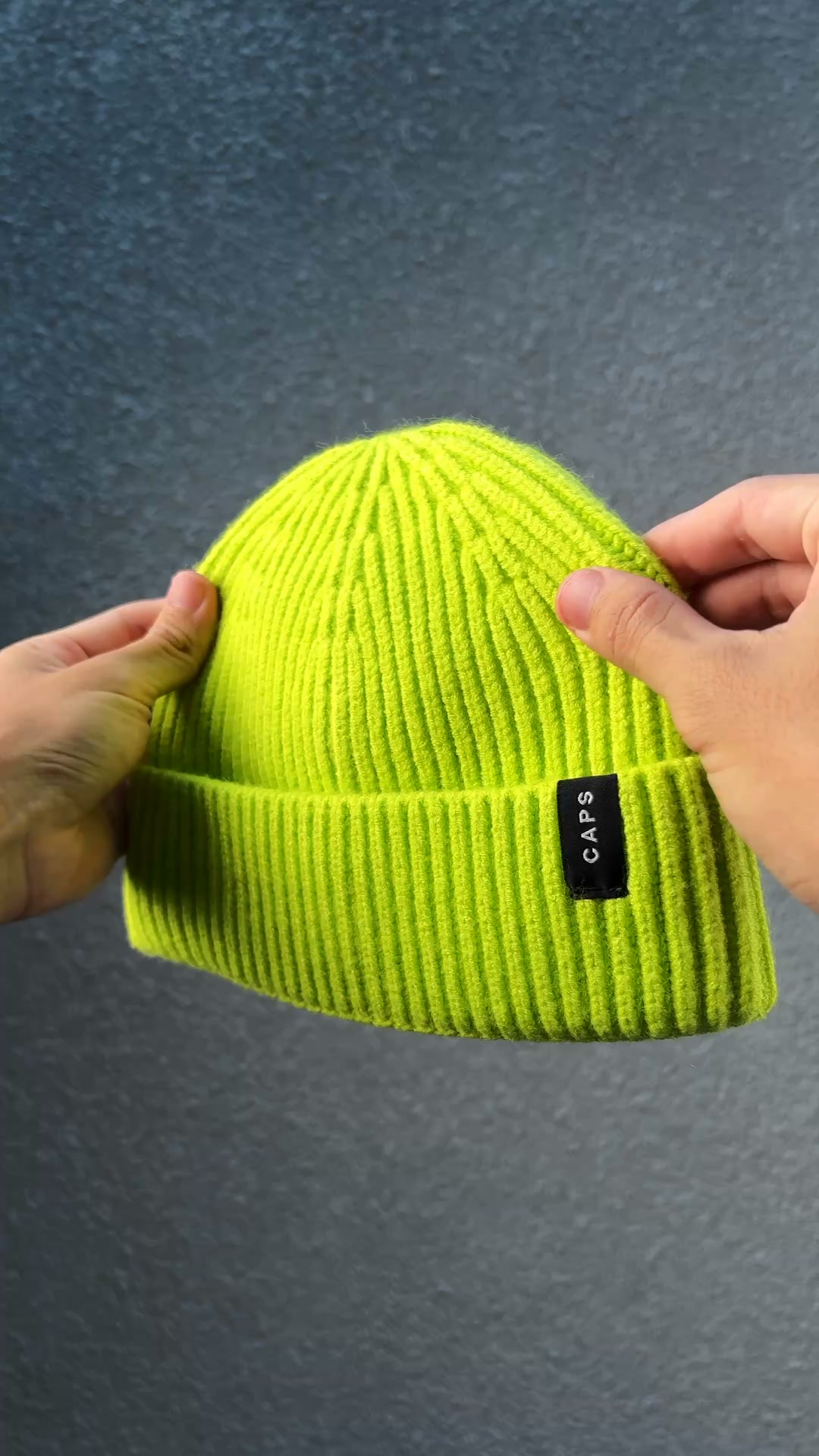 LOGO FISHERMAN BEANIE.