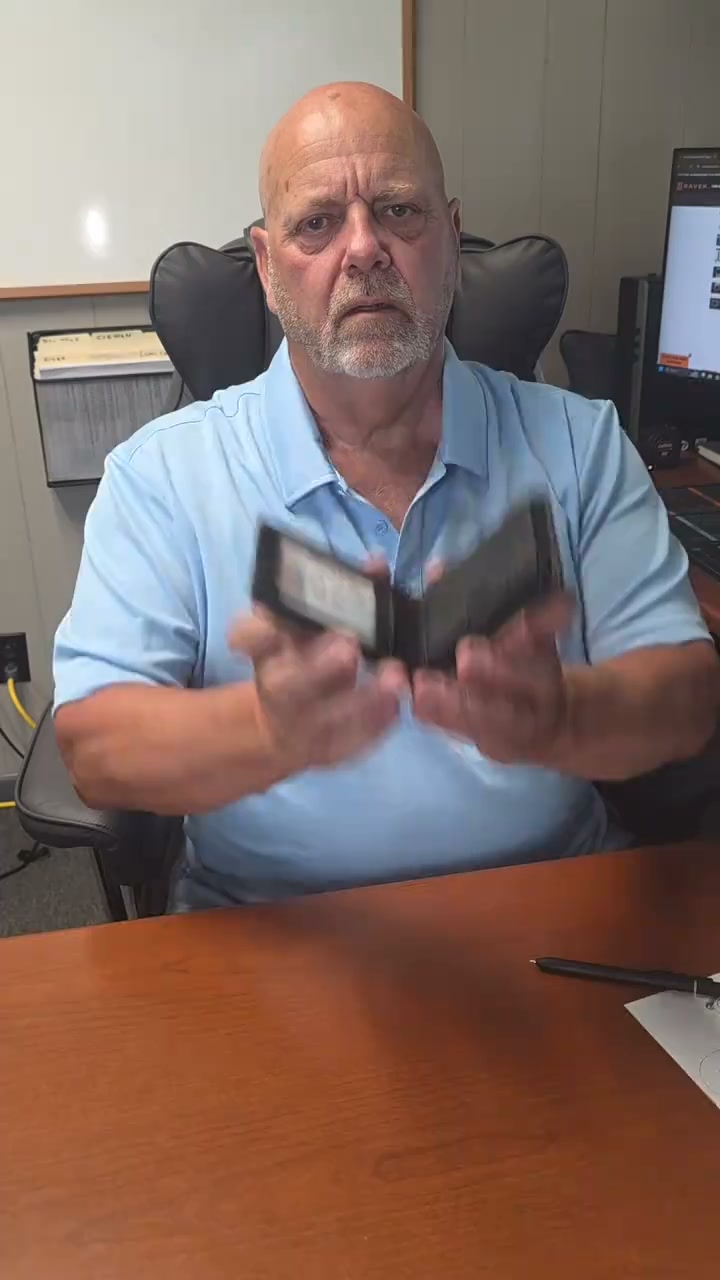 Stop Carrying Bulky Wallets