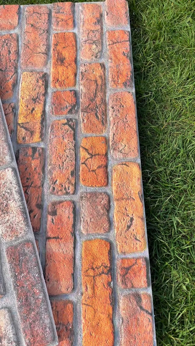 Anúncio de K&B Panels