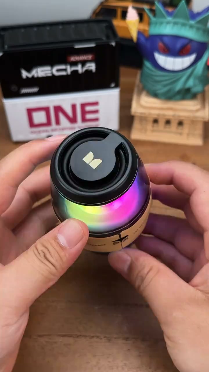 Magnetic Mini Bluetooth Speaker with RGB Light