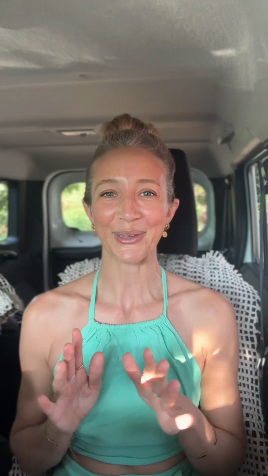 Ayurvedic Doctor's method for glowing skin -- snag all 8 courses and resources for just $17!