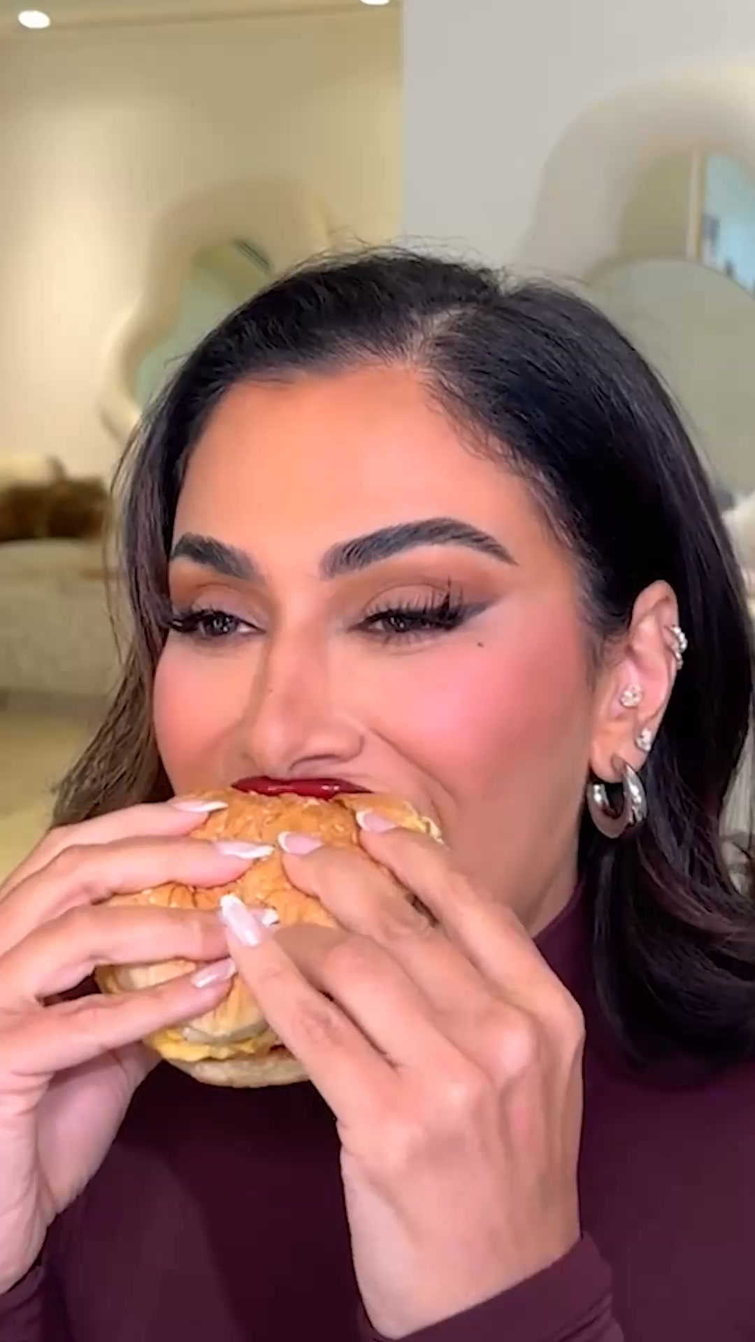 Lip Contour Stains