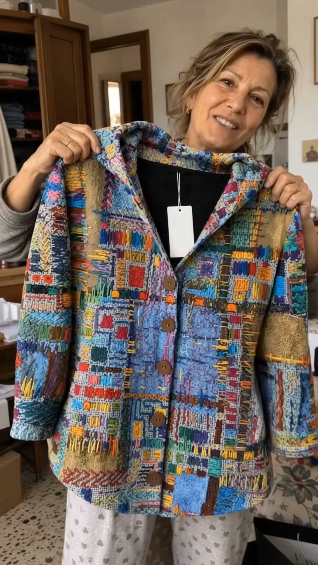 La petite boutique parisienne tant appréciée des femmes propose ses offres d'automne en édition limitée.