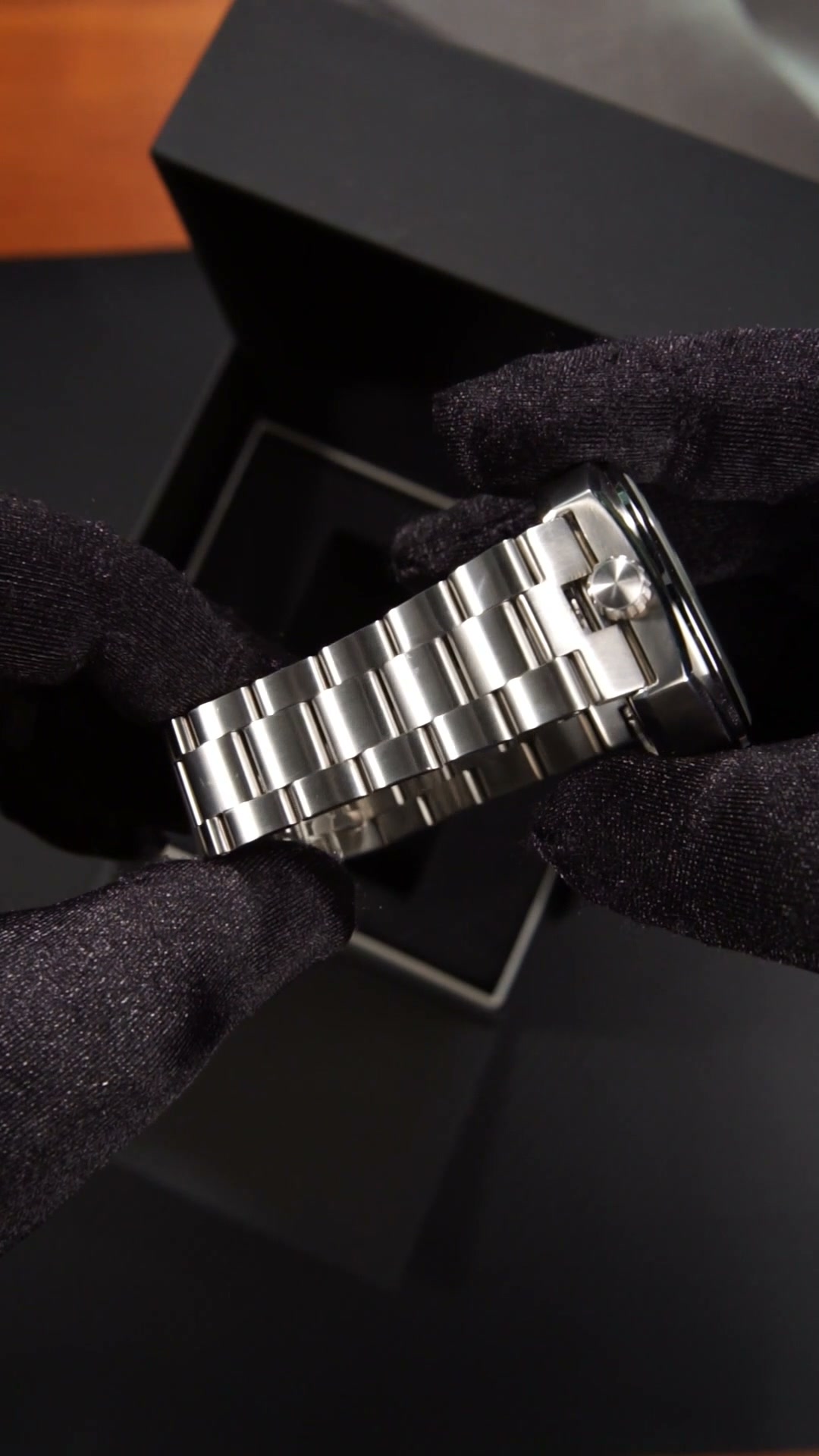 Your Daily Bull Head Chrono-15% OFF First