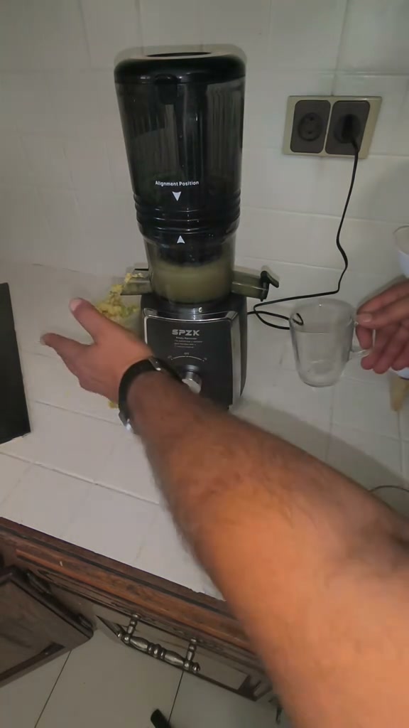 49,99 € pour votre jus frais maison chaque matin – fini la centrifugeuse bruyante et le gaspillage