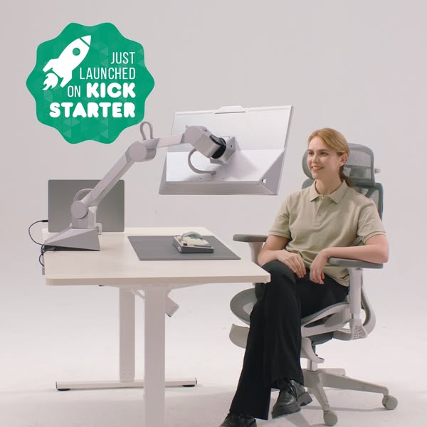 The First Robotic Monitor For Your Workspace