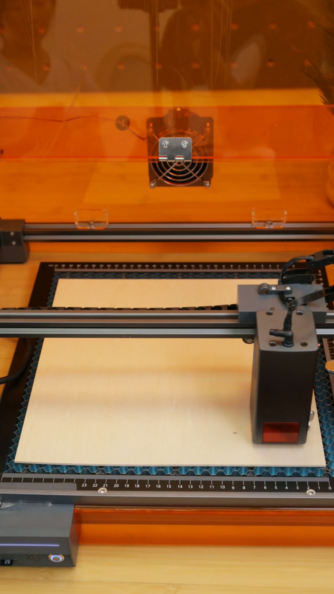 High-precision 20W laser engraver & cutter. Fast UK delivery!