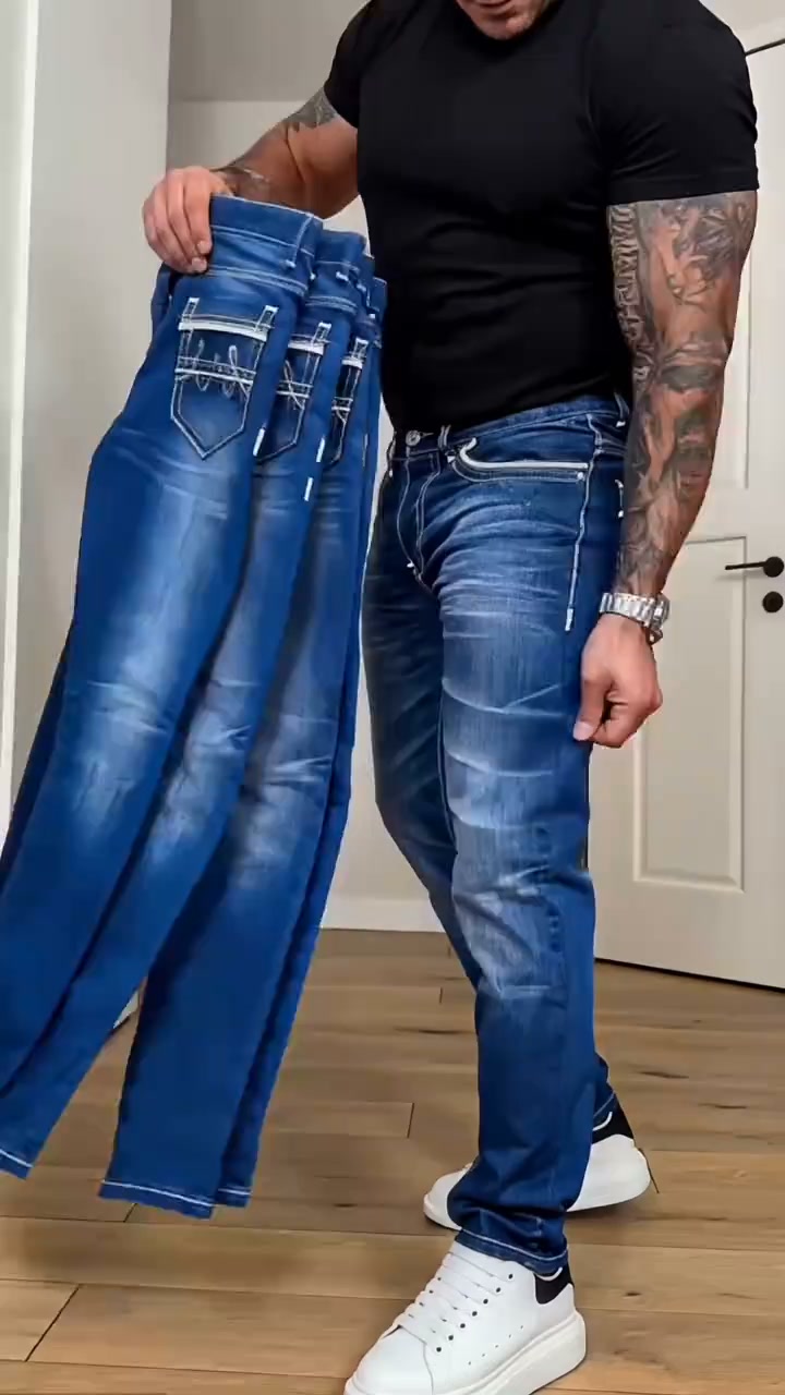 Men’s Classic Blue Straight-Leg Jeans