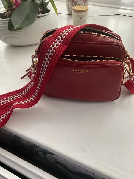 GET 3 FREE STRAPS TODAY