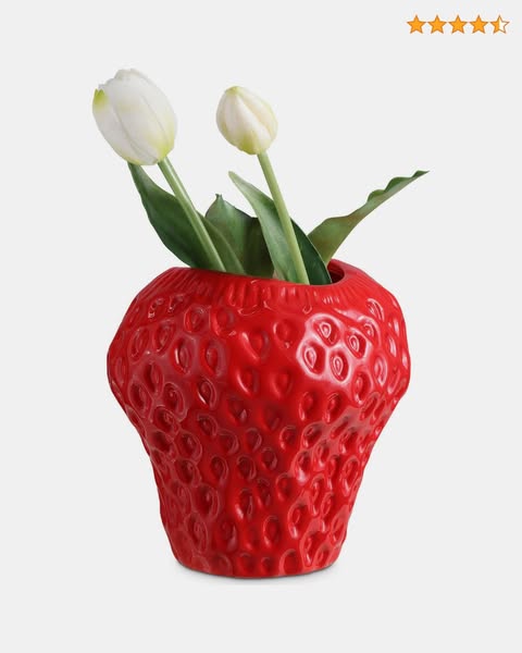 Navaris Strawberry Vase for Flowers - Small Ceramic Flower Vase - Cute Fruit Shaped Decor for Home and Kitchen - 15 cm x 16 cm x 16 cm (5.9"