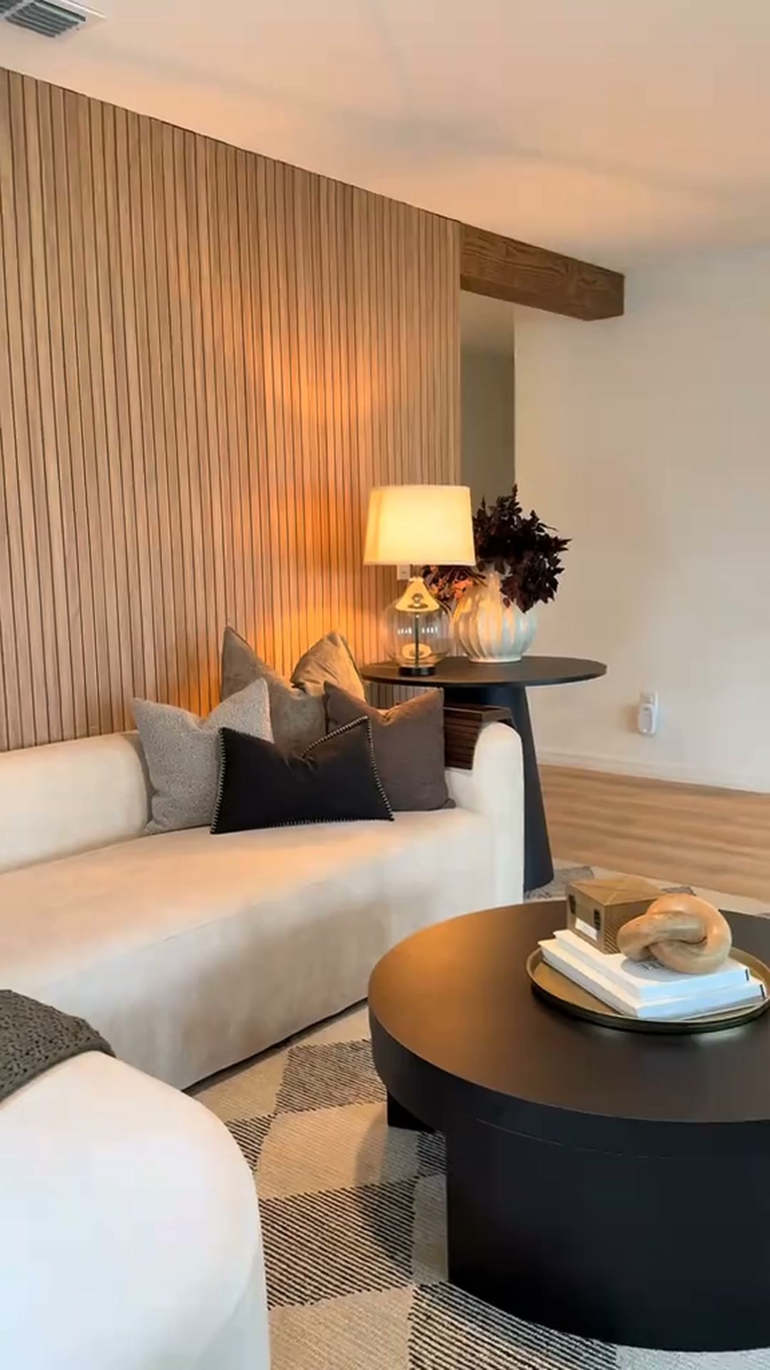 Accent Wall in 27 Minutes