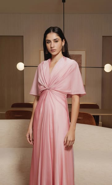 A Thousand Nights of Elegance