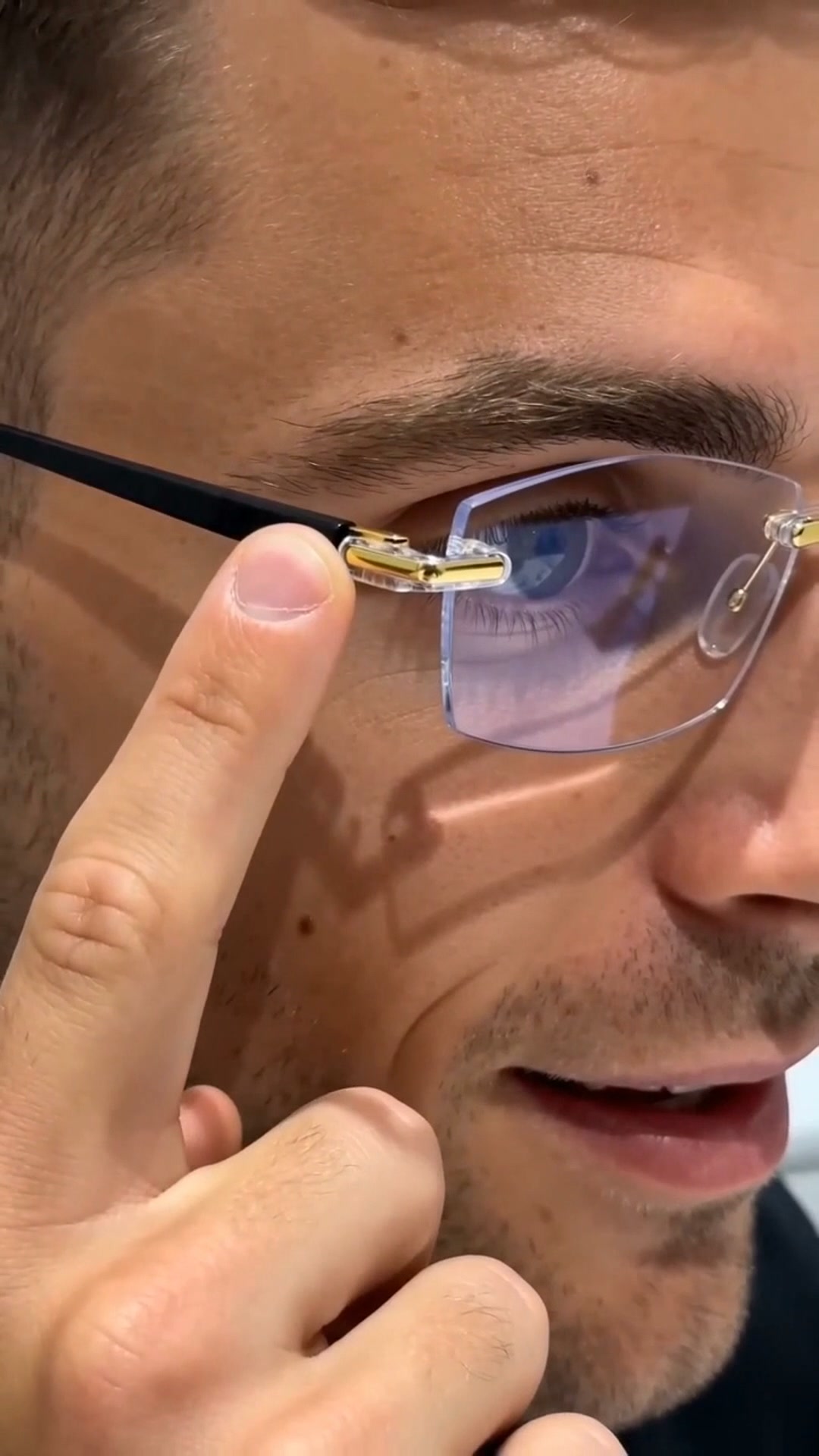 Lunettes auto-focus 0,01s | Une paire pour lire, travailler & conduire