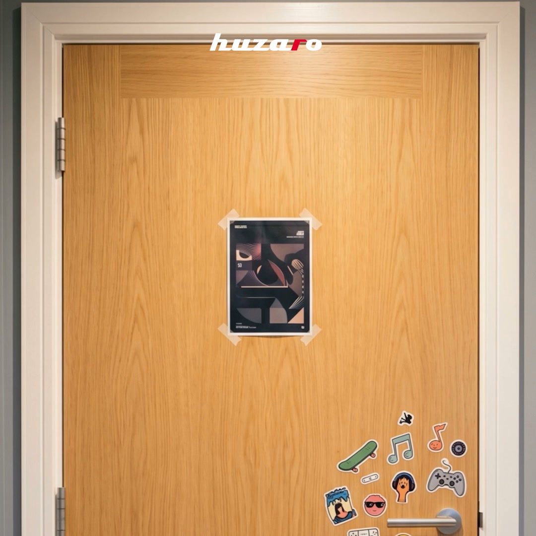 Huzaro