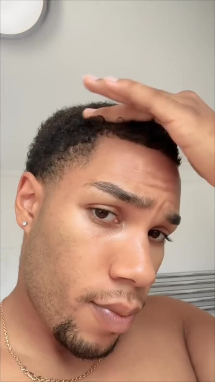 Anúncio de Reclaim Hair