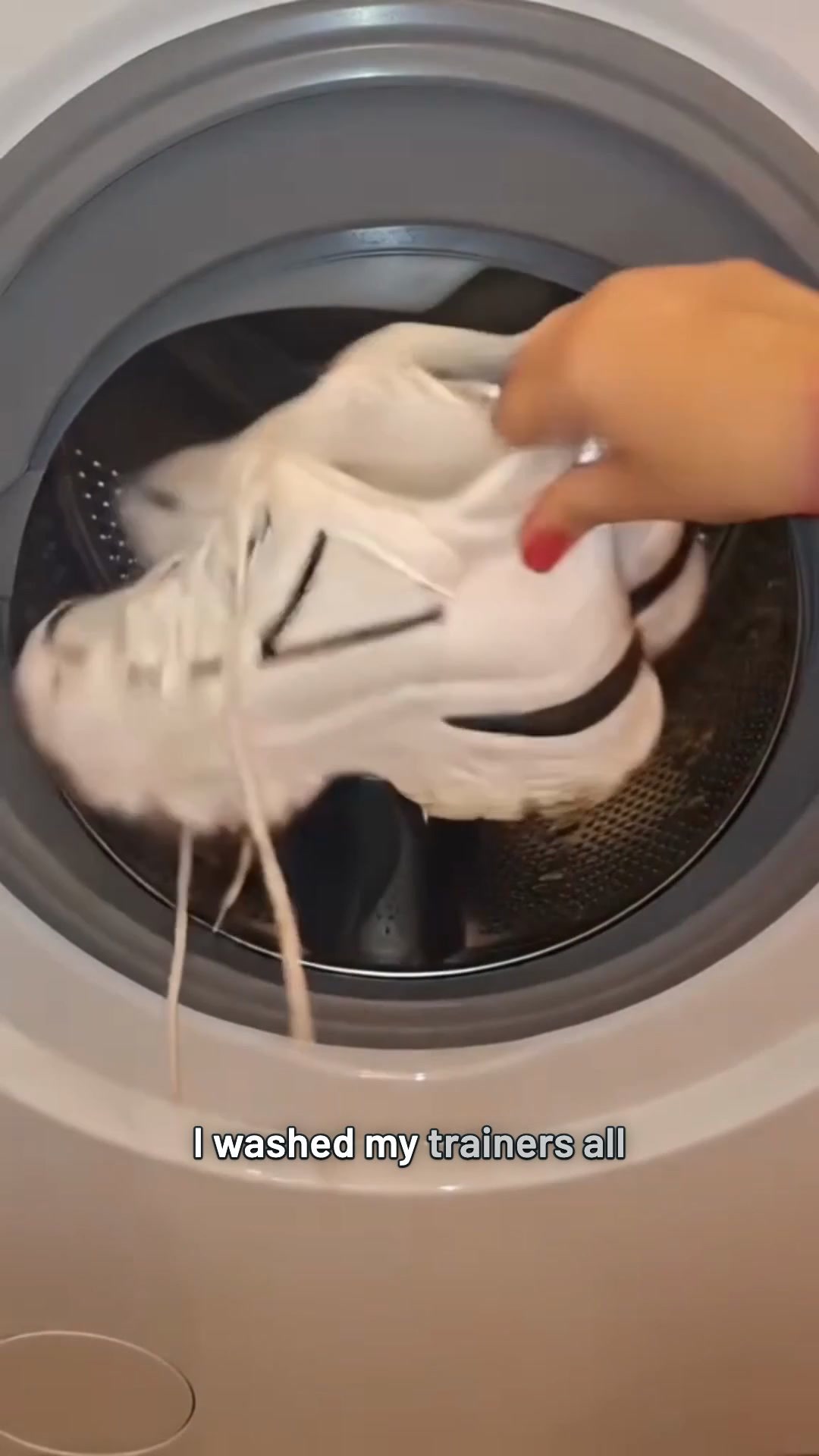 Clean trainers that keep their shape